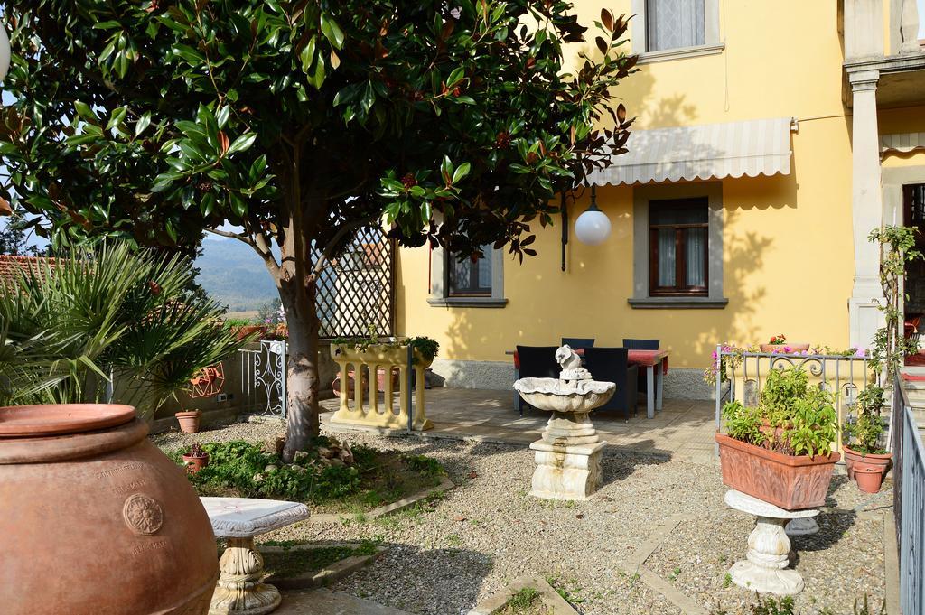 B&B Il Castello Castiglion Fibocchi Buitenkant foto