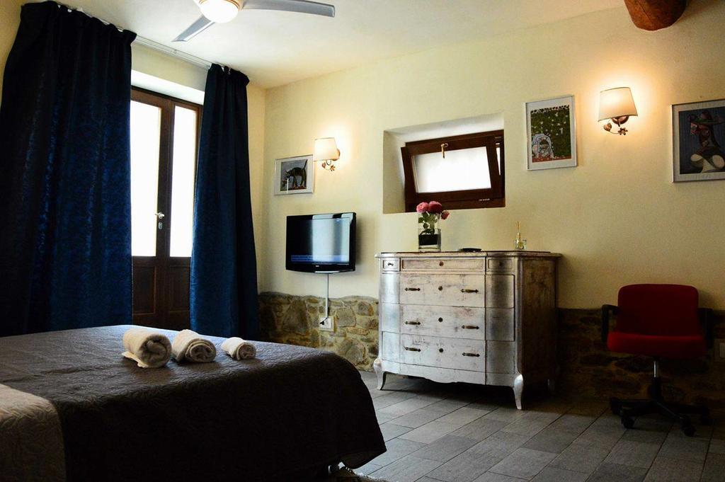 B&B Il Castello Castiglion Fibocchi Buitenkant foto