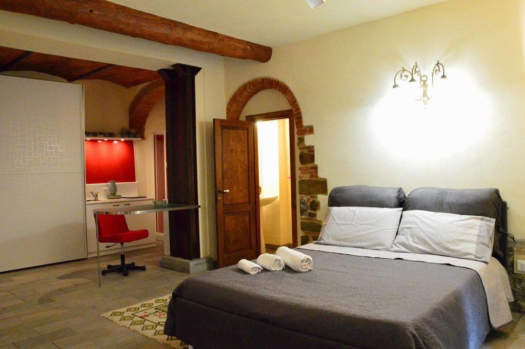 B&B Il Castello Castiglion Fibocchi Buitenkant foto