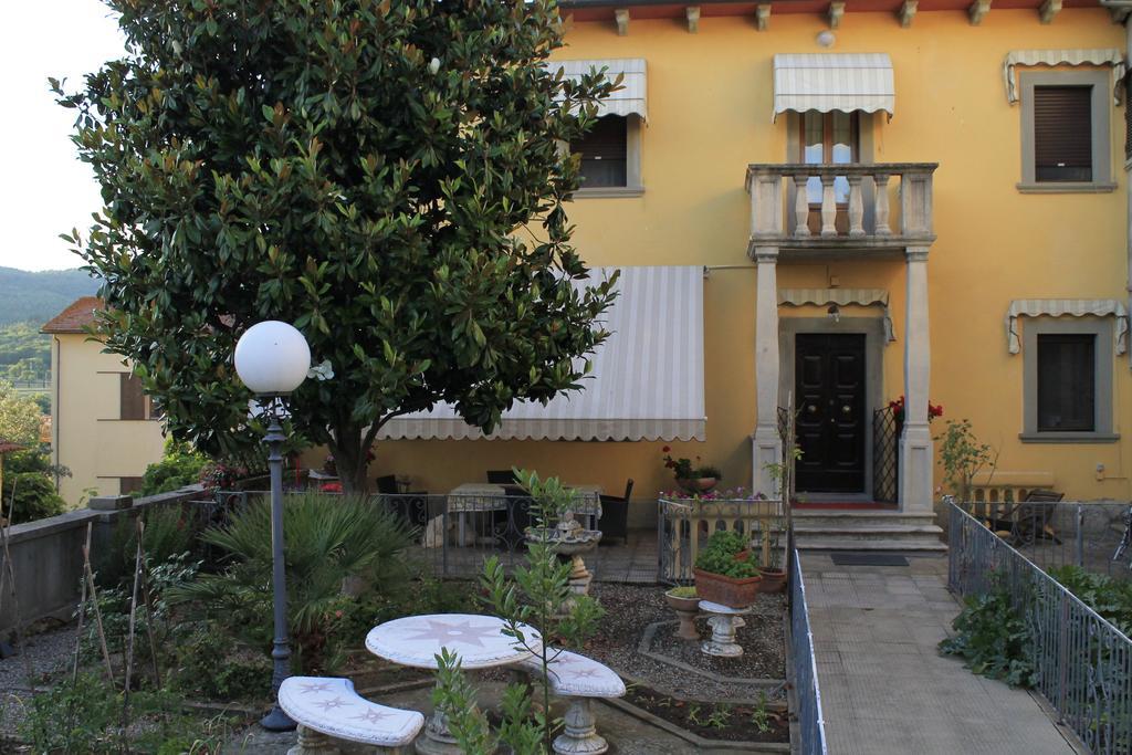 B&B Il Castello Castiglion Fibocchi Buitenkant foto